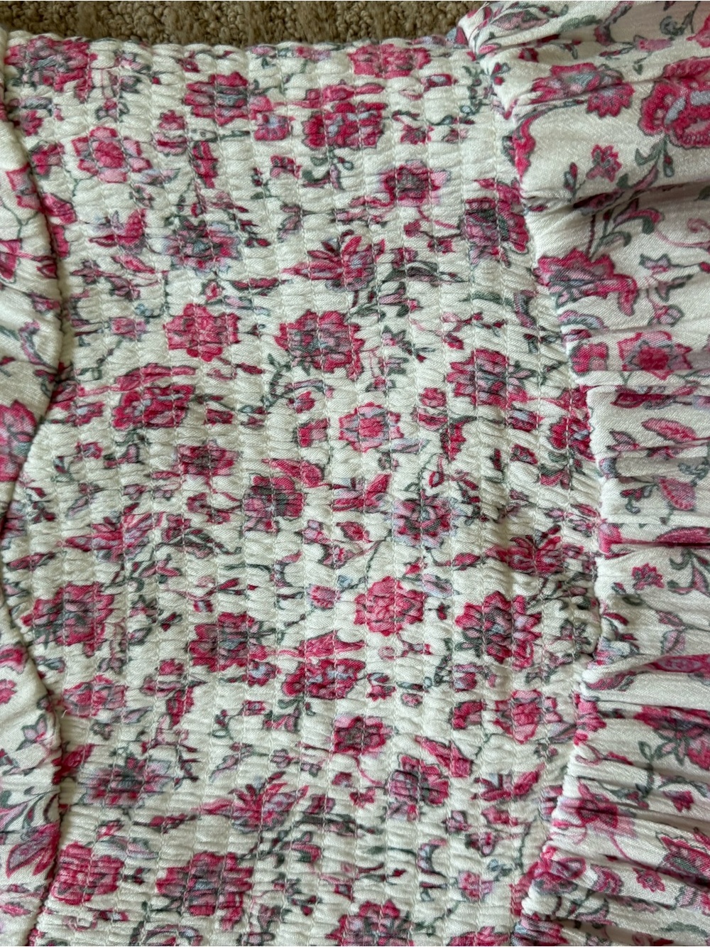 NWT Hollister White Dress with Pink Floral Print - Picture 3 of 6